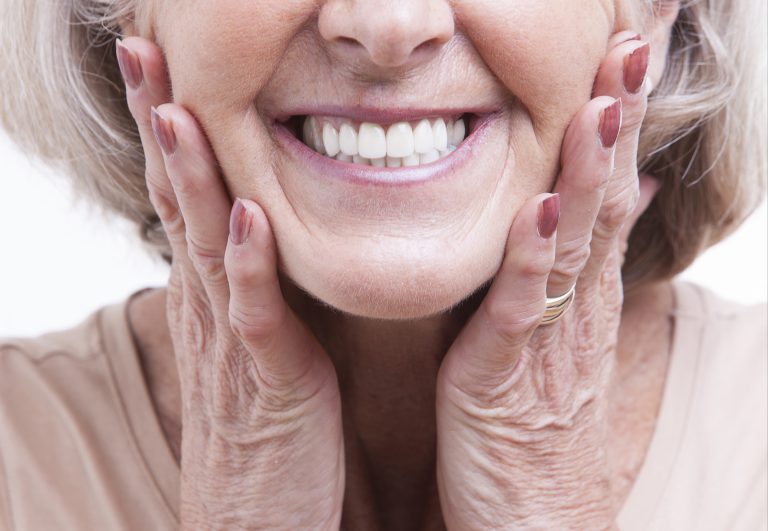 DentalImplants_slide1-768 https://oshawadentists.ca/wp-content/uploads/2024/10/DentalImplants_slide1-768.jpg
